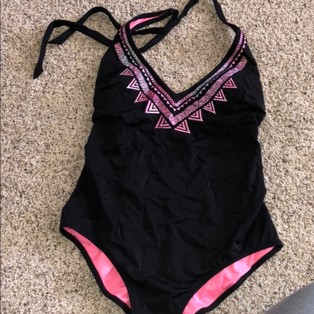 VS pink swimsuit